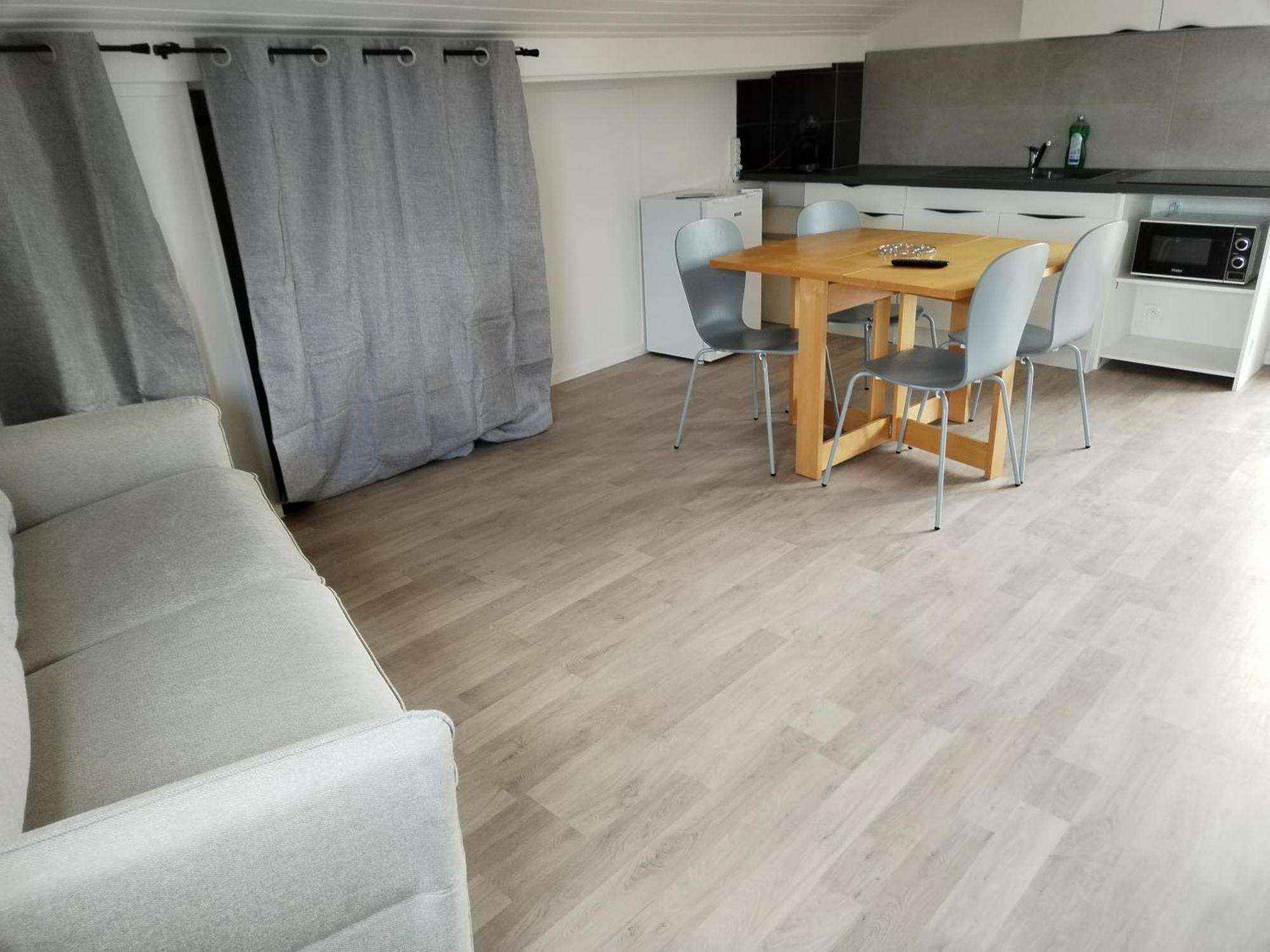 Chez Mimi 1,7 Kilometres De Luxeuil Les Bains Apartment Froideconche Ngoại thất bức ảnh